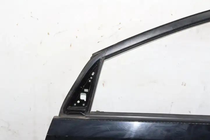 Toyota Prius (NHW20) (2003 - 2009) Дверь — фото 7