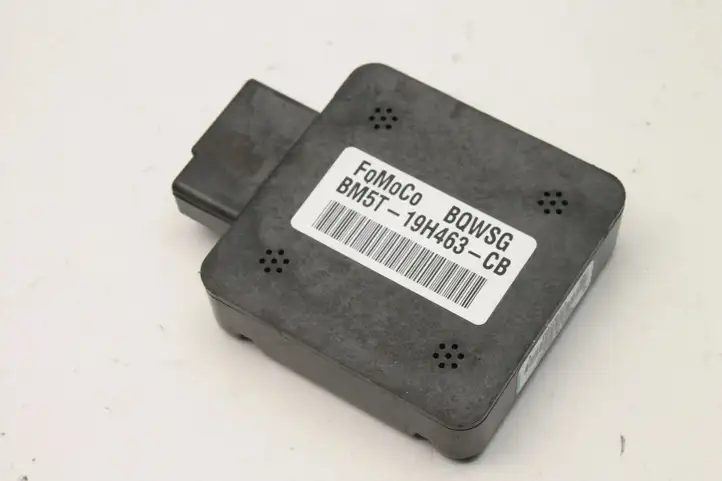 Ford Focus (2011 - 2015) BM5T19H463CB GPS антенна — фото 2