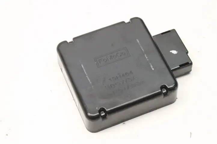 Ford Focus (2011 - 2015) BM5T19H463CB GPS антенна — фото 3