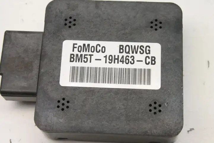Ford Focus (2011 - 2015) BM5T19H463CB GPS антенна — фото 5