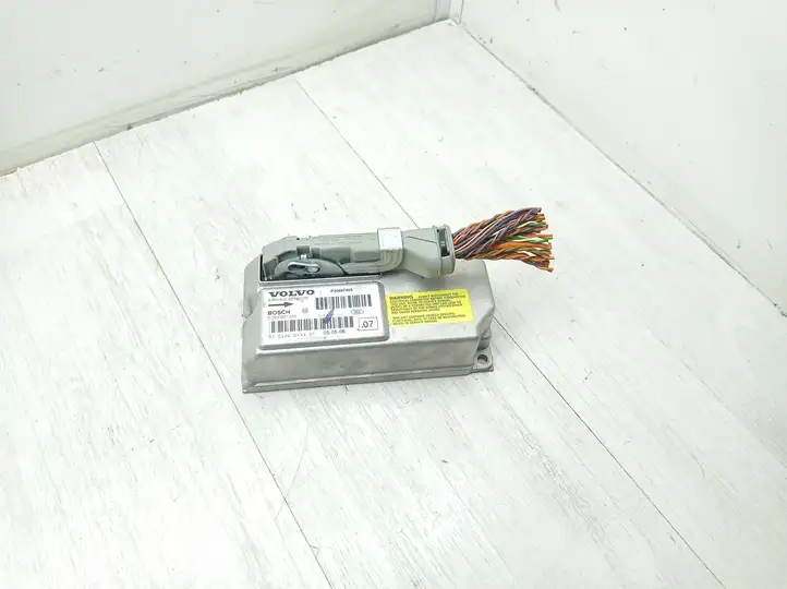 Volvo V70 (2004 - 2007)  P30667469 Блок управления надувных подушек