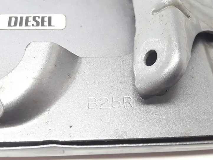 Mazda 323 F (2001 - 2003) B25R Крышка топливного бака — фото 4