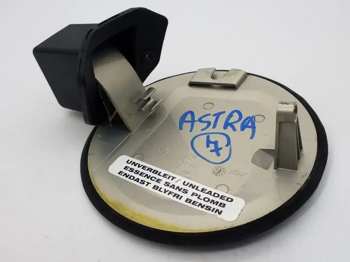 Opel Astra J (2009 - 2012) 13112001 Крышка топливного бака — фото 4