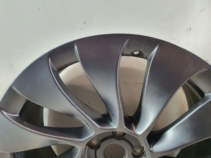 Tesla Model 3 (2017 - 2023) 104426700A Легкосплавный колесный диск R20 — фото 6