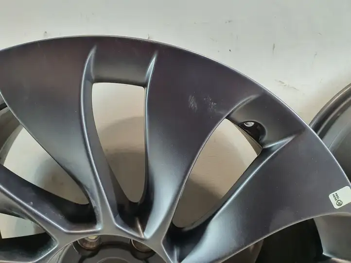 Tesla Model 3 (2017 - 2023) 104426700A Легкосплавный колесный диск R20 — фото 17