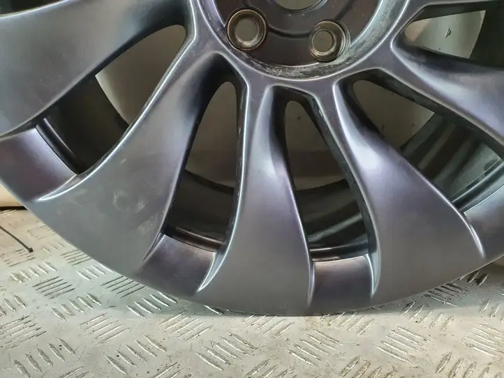 Tesla Model 3 (2017 - 2023) 104426700A Легкосплавный колесный диск R20 — фото 21