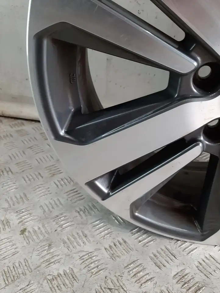 Subaru Outback (BT) (2019 - ) 28111AN04A Легкосплавный колесный диск R18 — фото 5