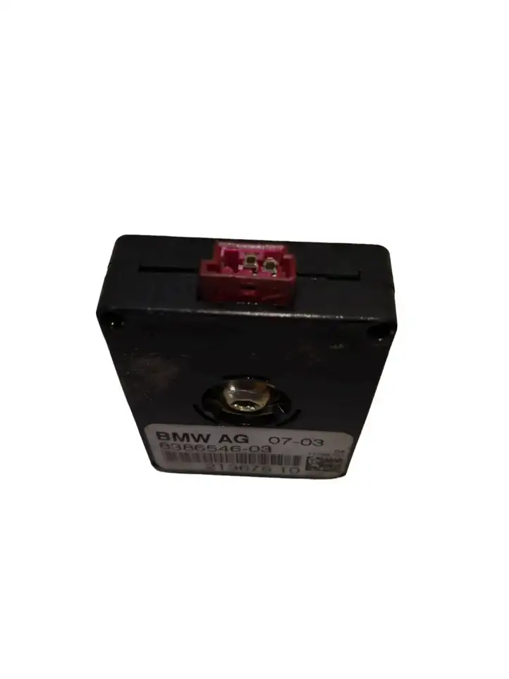 BMW 3 E46 (1998 - 2005)   Усилитель антенны