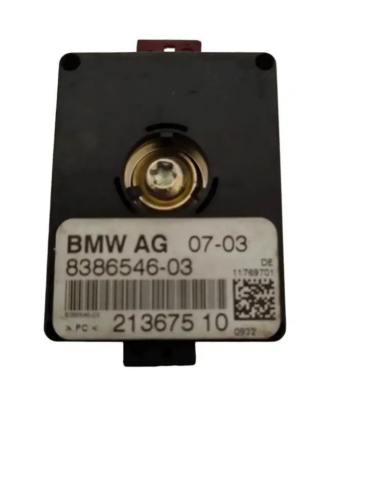 BMW 3 E46 (1998 - 2005)   Усилитель антенны