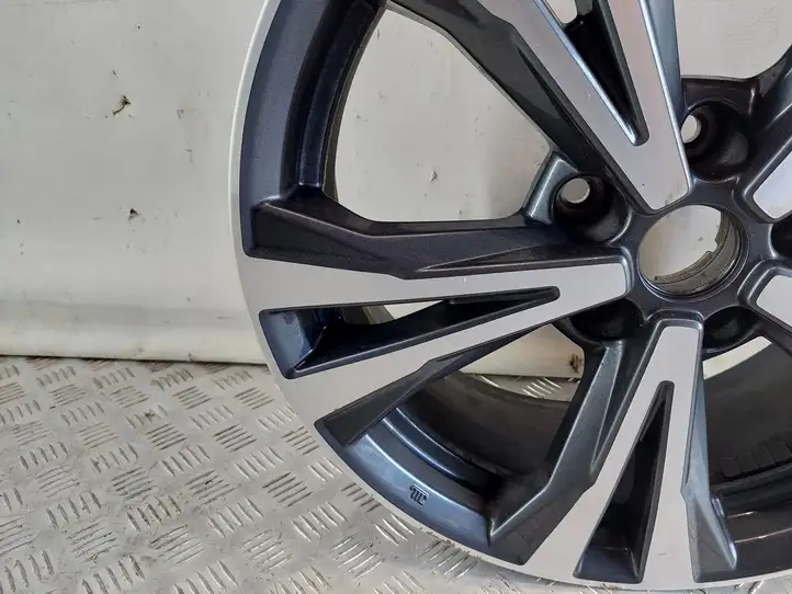 Nissan Qashqai (2017 - 2020) D0C00HV03A Легкосплавный колесный диск R18 — фото 13