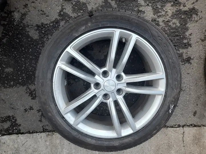 Tesla Model S (2012 - 2016) 60072100D Легкосплавный колесный диск R19 — фото 1