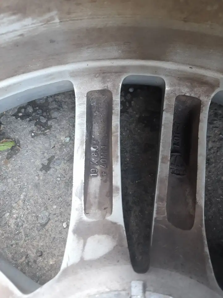 Tesla Model S (2012 - 2016) 60072100D Легкосплавный колесный диск R19 — фото 7