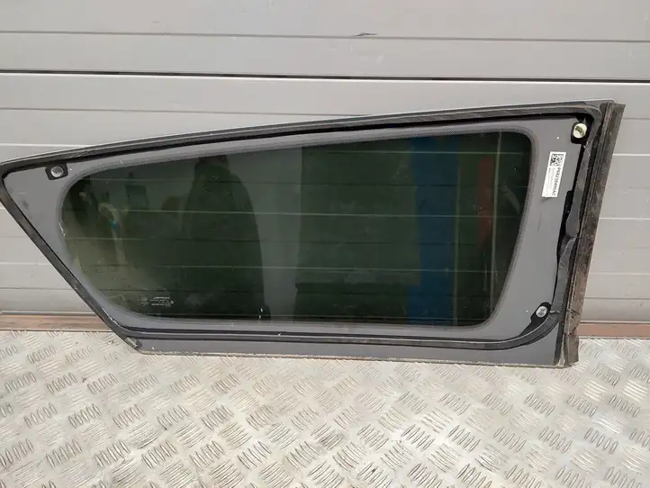 Chrysler Pacifica (2016 - ) P68238495AC Заднее боковое стекло — фото 3
