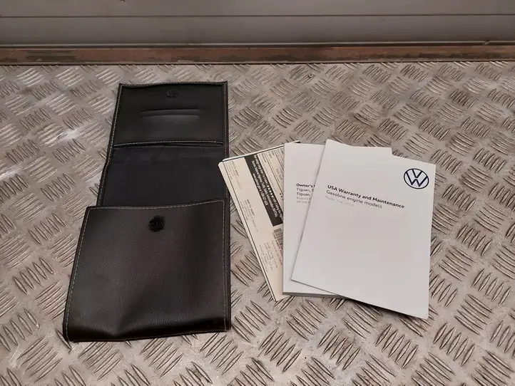 Volkswagen Tiguan Allspace (2017 - ) Сервисная книжка — фото 2