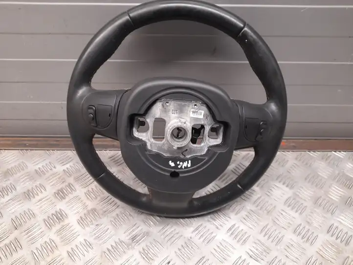 Chrysler Pacifica (2016 - )   Руль