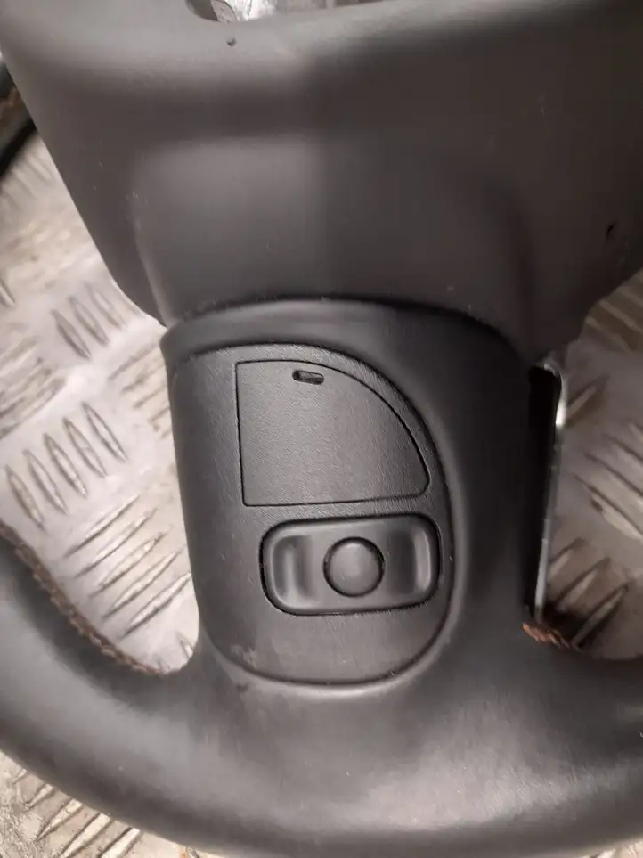 Chrysler Pacifica (2016 - )   Руль