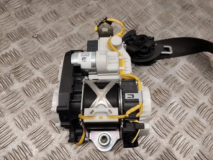 Audi A7 (2010 - 2014)  4G8857705E Передний ремень безопасности