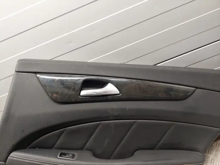 Mercedes-Benz CLS C218,X218 (2011 - 2017) A2187370488 Обшивка задней двери — фото 5