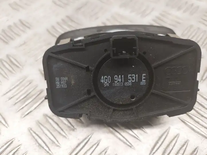 Audi A7 S7 4G (2010 - 2014) 4G0941531E Включатель фонарей — фото 2