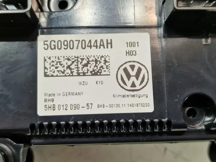 Volkswagen PASSAT B8 (2015 - ) 5G0907044AH Блок управления климат-контролем — фото 3