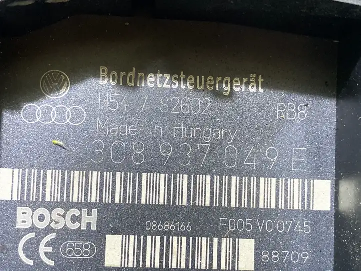 Volkswagen PASSAT B6 (2005 - 2010) 3C8937049E Модуль комфорта — фото 3