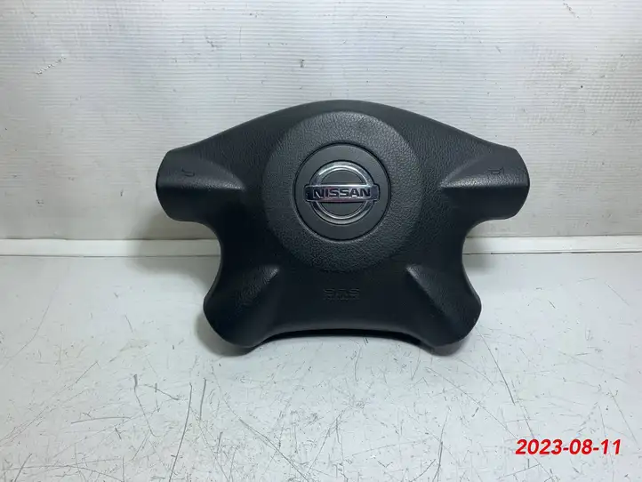 Nissan Primera (2001 - 2008) 01649703 Подушка безопасности руля — фото 1
