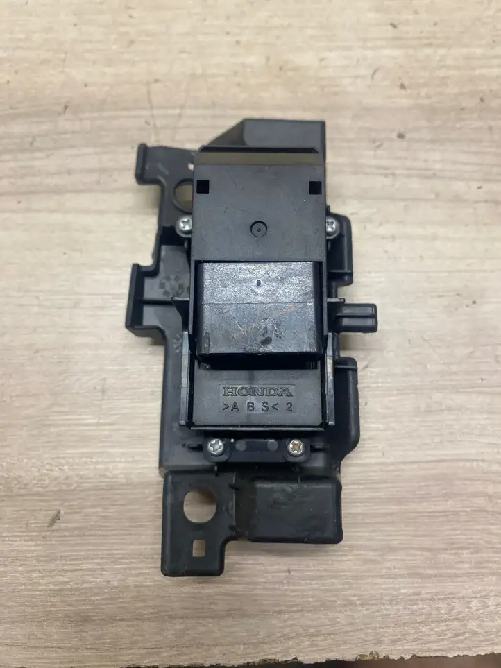 Honda CR-V (2006 - 2009) 83760swe0100 Кнопка стеклоподъемников — фото 2