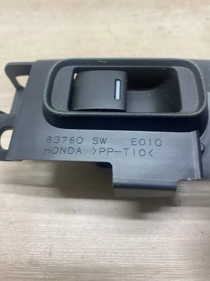 Honda CR-V (2006 - 2009) 83760swe0100 Кнопка стеклоподъемников — фото 4