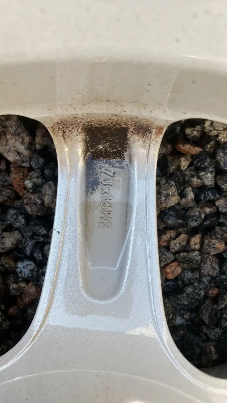 Audi A6 (2004 - 2008)  ET38 Обод (ободья) колеса из легкого сплава R 16