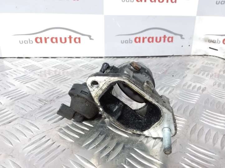 8E0145950 Audi A4 S4 B6 8E 8H Variklio gesinimo sklendė