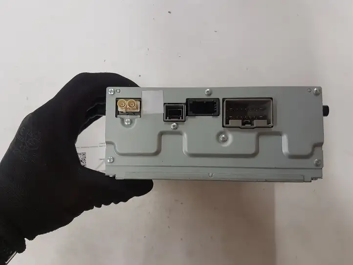 Volvo V40 (2012 - 2016)  31396096AA Радио/ проигрыватель CD/DVD / навигация