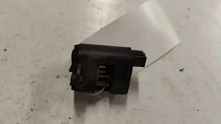 Kia Sportage (2004 - 2008)  97270XXXXX Датчик температуры салона