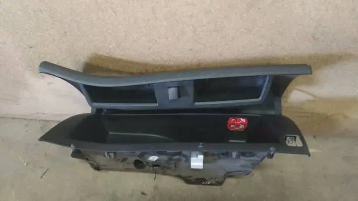 Citroen C4 Picasso (2006 - 2013)  9654110577 Комплект ящика для вещей (бардачка)