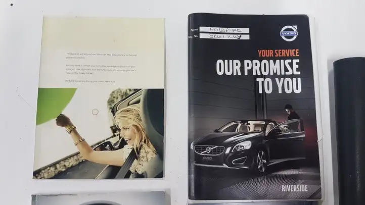 Volvo V60 (2010 - 2013) Сервисная книжка — фото 2