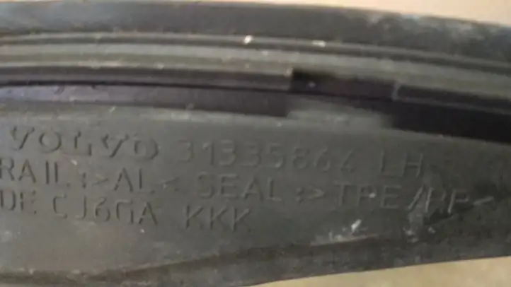 Opel Zafira B (2003 - 2006) 31335864 Накладка стоек лобового стекла — фото 4