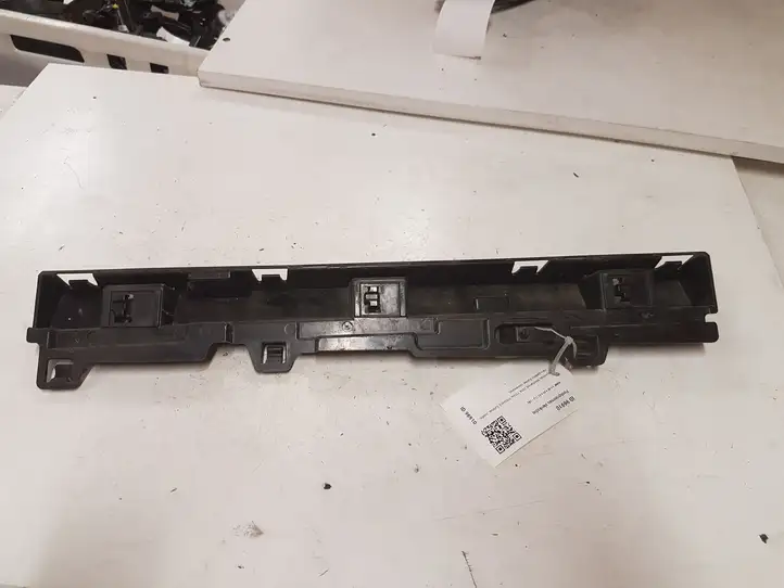 BMW 3 F30 F35 F31 (2012 - 2018) 51777256916 Усилитель порога — фото 1