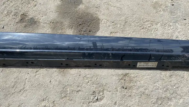 BMW 3 F30 F35 F31 (2012 - 2018) 51777256912 Порог кузова — фото 6