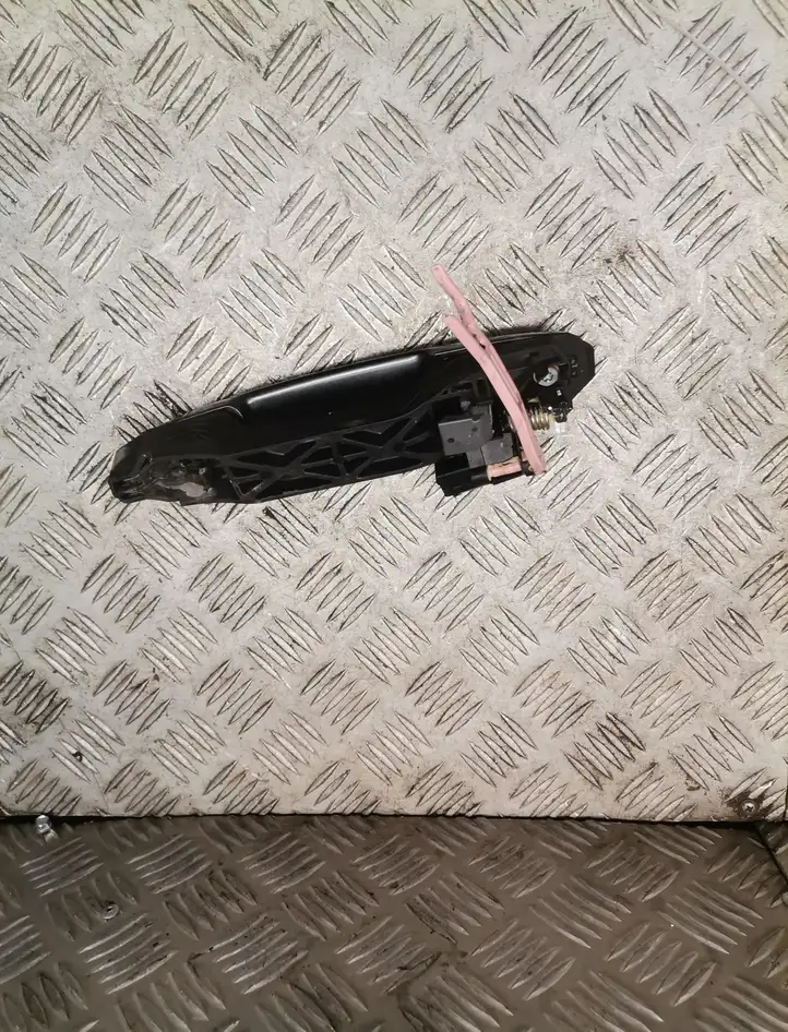 Toyota Prius (XW20) (2003 - 2009)   Наружная ручка