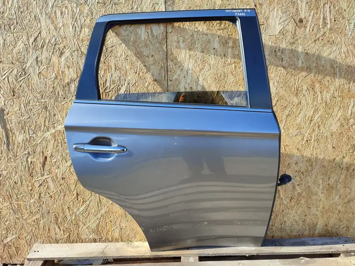 Mitsubishi Outlander (2018 - 2021)   Задняя дверь