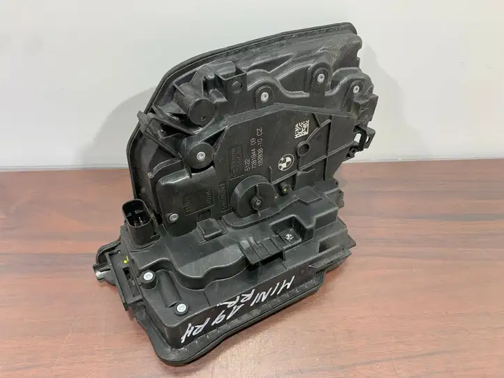 Mini Cooper Countryman F60 (2016 - 2020) 728194409 Замок задней двери — фото 7