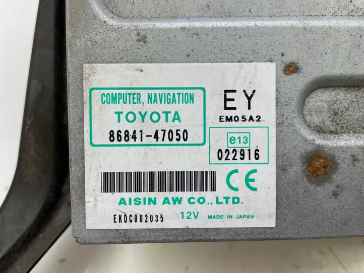 Toyota Prius (XW20) (2003 - 2009) 8684147050 Навигационный привод CD/DVD — фото 4