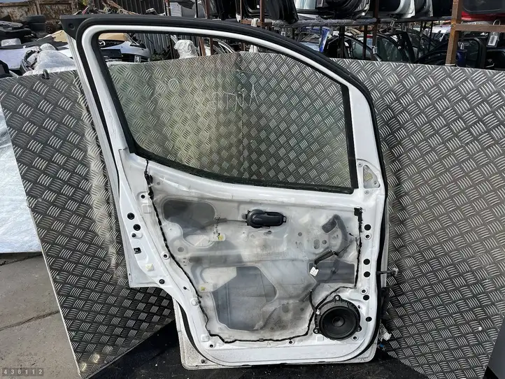 Nissan NV200 (2009 - ) Дверь — фото 2