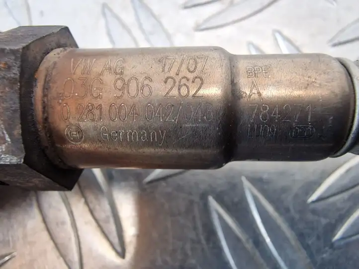 Volkswagen PASSAT B6 (2005 - 2010)  03G906262A Зонд «Lambda»