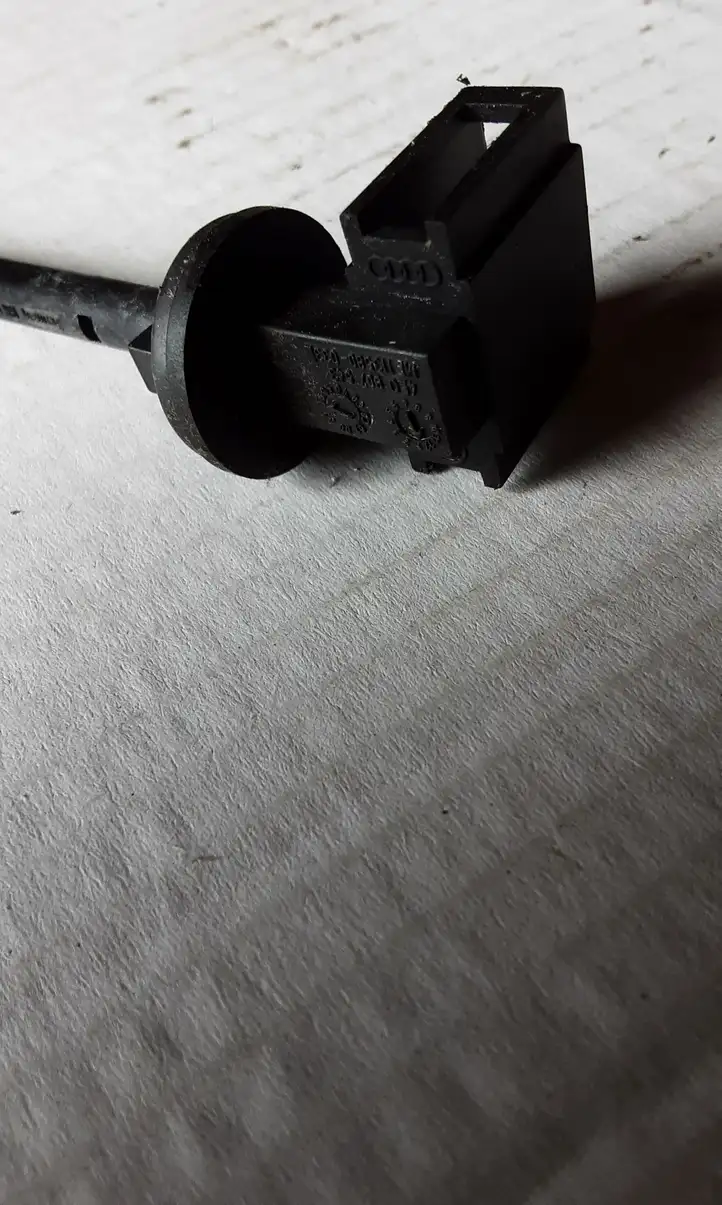 Audi A8 (2005 - 2007)  4E0907543 Датчик температуры салона