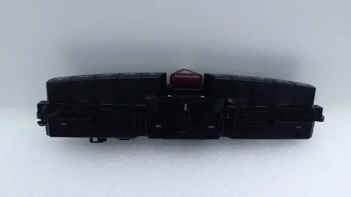 Mercedes-Benz CL C215 (2000 - 2006) 2158209710 Блок кнопок на панели — фото 3