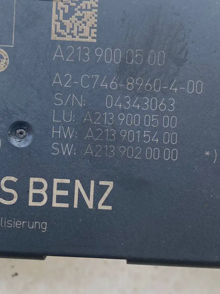 Mercedes-Benz E W213 (2016 - )  A2139000500 Блок управления крышки багажника