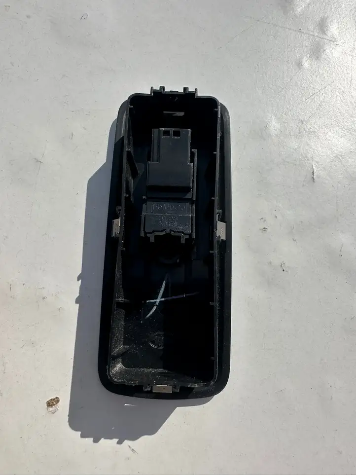 Land Rover Range Rover Sport L494 (2009 - 2013) Ah22240a40 Блок кнопок стеклоподъемников — фото 3