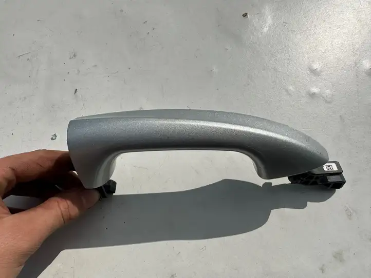 Mercedes-Benz C W205 (2014 - 2021)   Наружная ручка