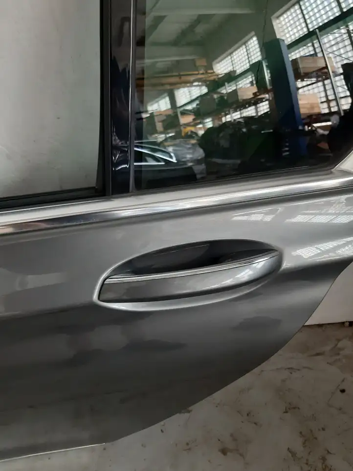 BMW 7 G11 G12 (2015 - 2022)   Задняя дверь