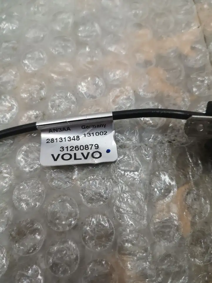 Volvo S60 (2013 - 2018) 31260879 Радиоантенна — фото 2